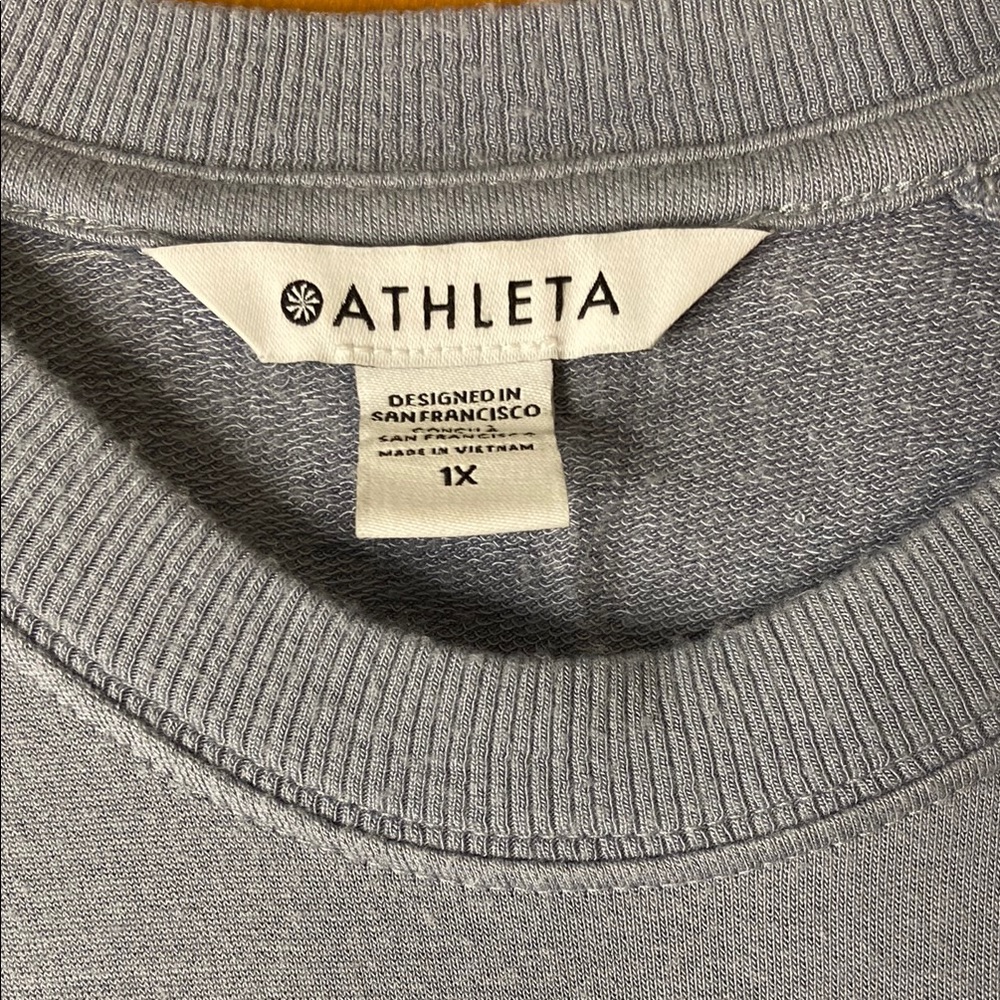 Athleta Coaster Luxe Light Blue Sweatshirt. Size XL - Picture 4 of 10